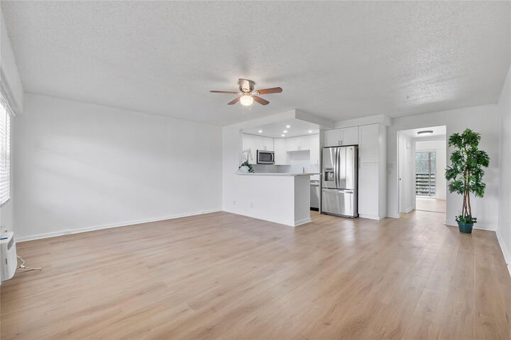 Property Photo:  457 Mansfield K 457  FL 33434 