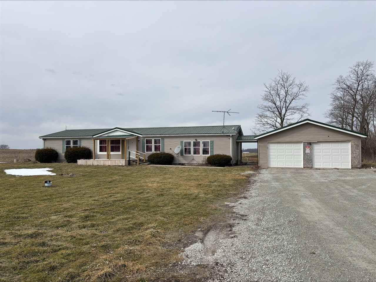 Property Photo:  5138 W County Road 900 North  IN 47331 