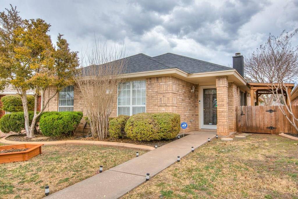 Property Photo:  5110 Oak Grove Boulevard  TX 76904 