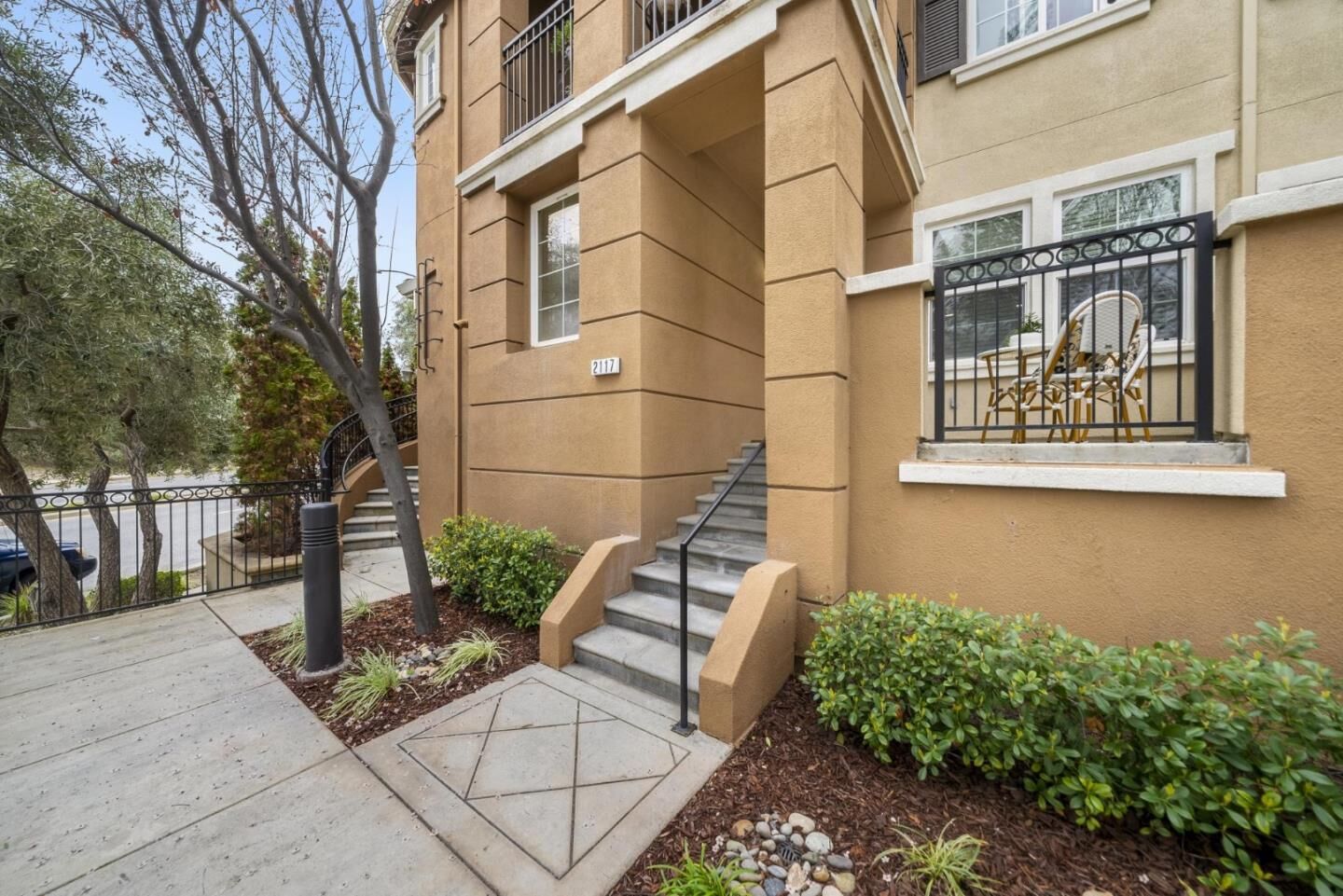 Property Photo: 2117 Lindsey Court CA 95125