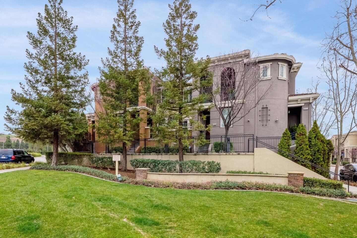 Property Photo:  2117 Lindsey Court  CA 95125 