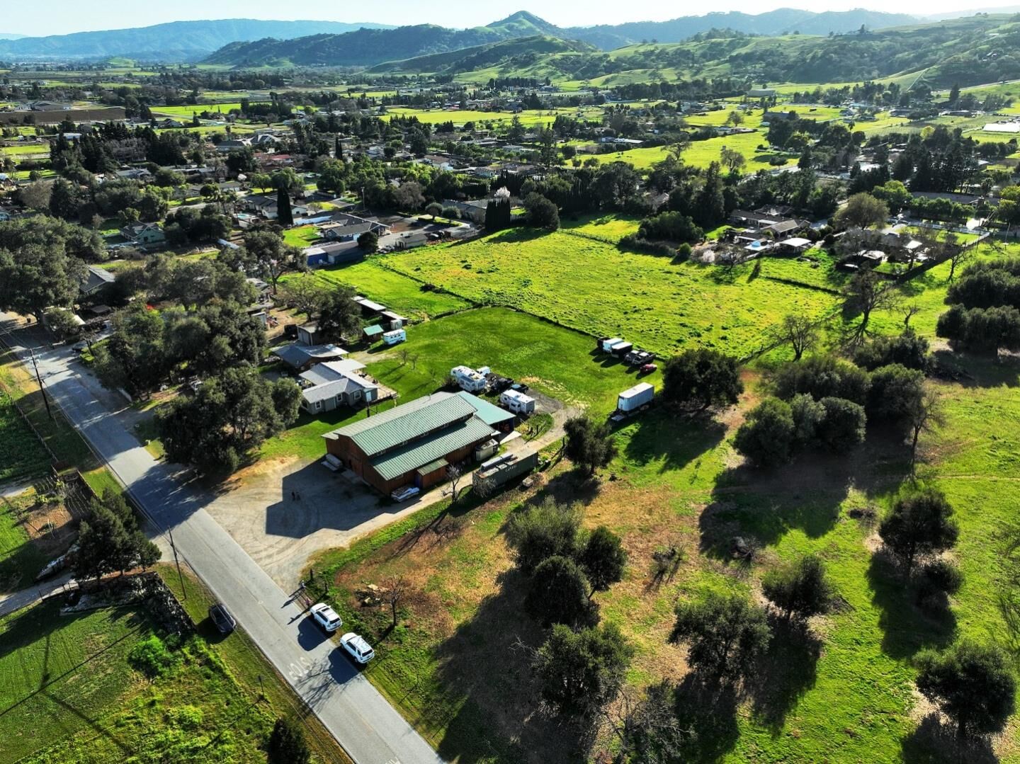 Property Photo:  13805 Colony Avenue  CA 95046 