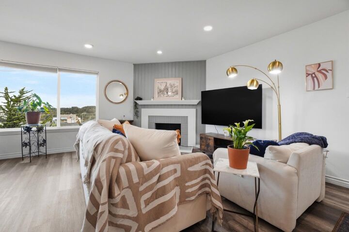 Property Photo:  105 Oakridge Drive  CA 94014 