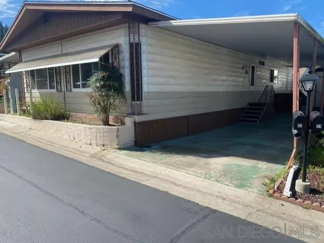 Property Photo:  1440 Orange Avenue South 92  CA 92020 