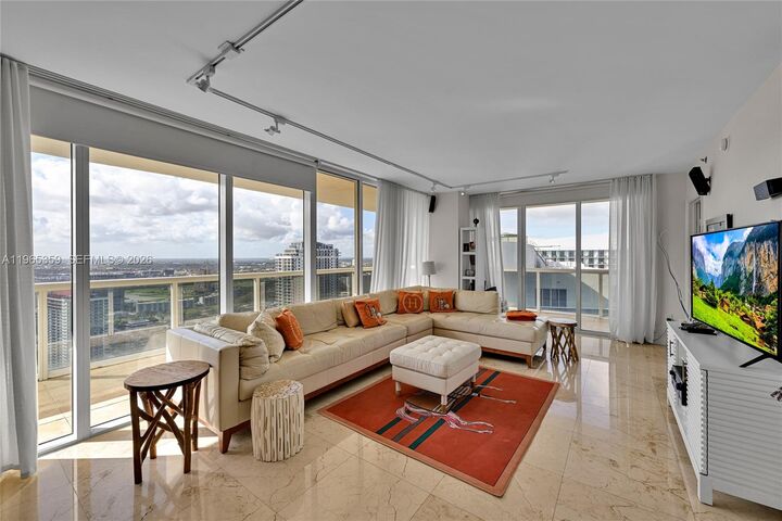 Property Photo: 1830 S Ocean Dr 4708 FL 33009