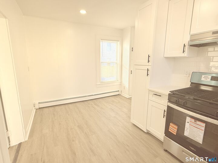 Property Photo: 11 Starr Avenue 1st Fl CT 06810