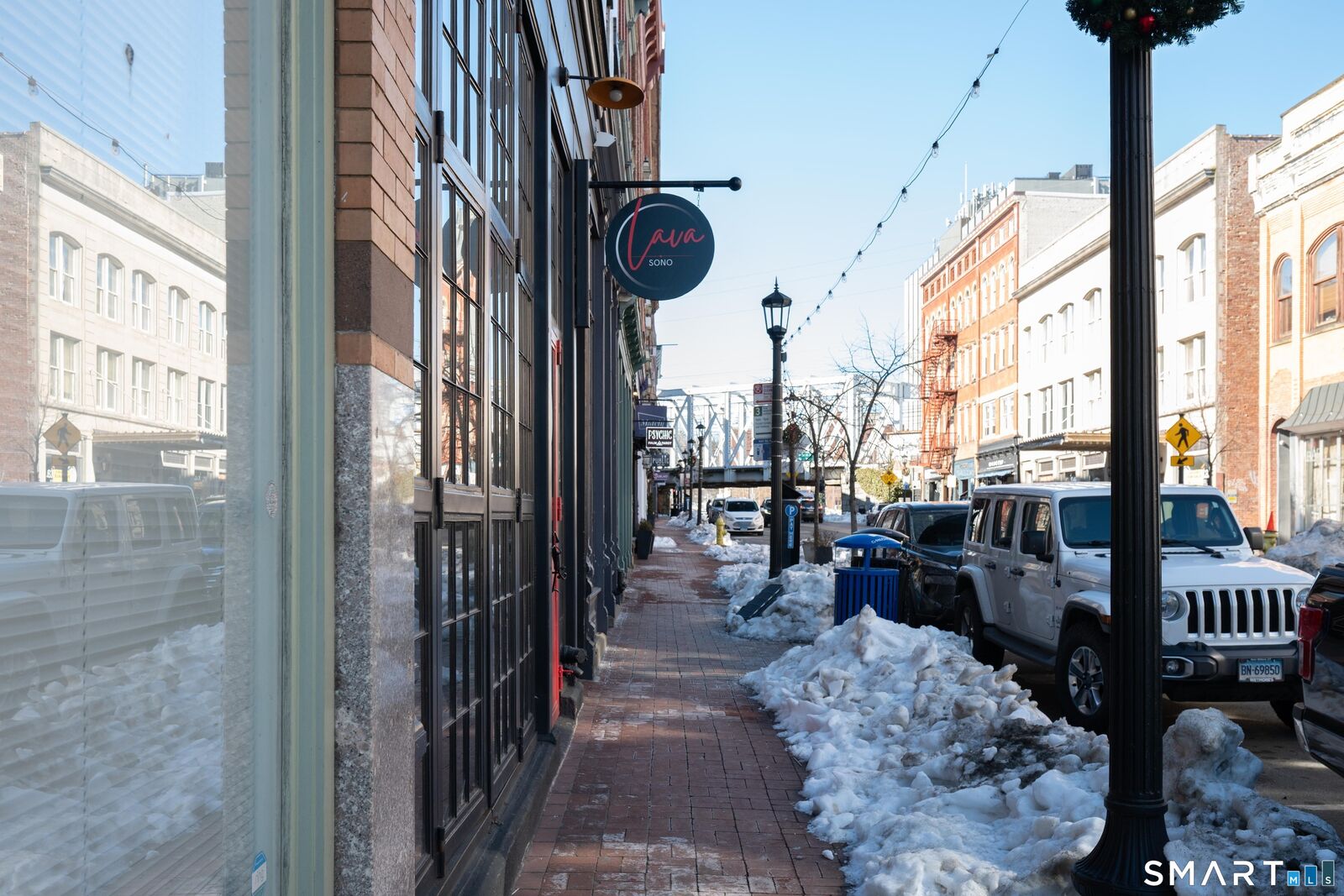 Property Photo:  125 Washington Street 206  CT 06854 