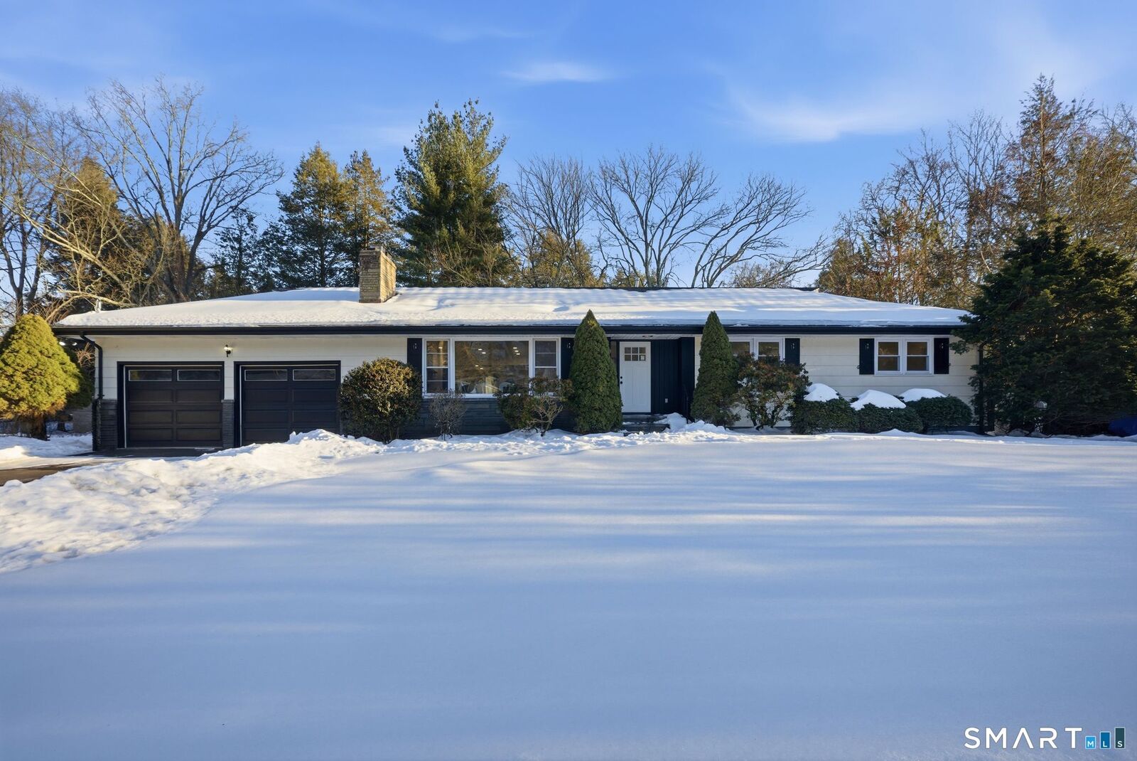 Property Photo:  90 Lu Manor Drive  CT 06825 