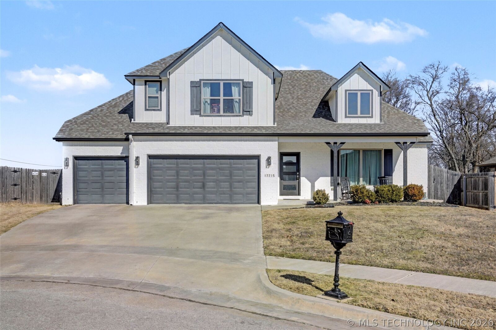 Property Photo:  17715 E 43rd Place  OK 74134 