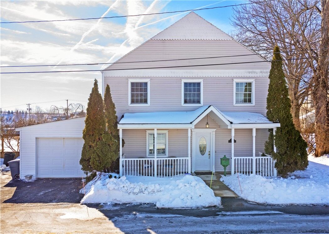 Property Photo: 1920 Grandview Ave PA 15642