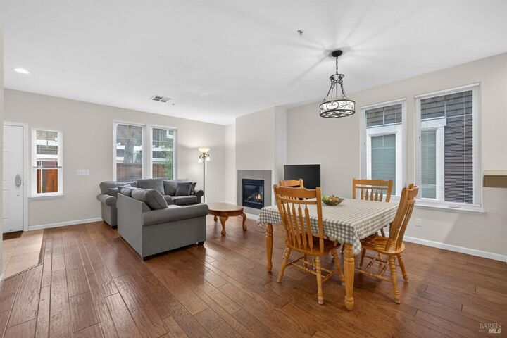 Property Photo: 7942 Scriver Court CA 94931