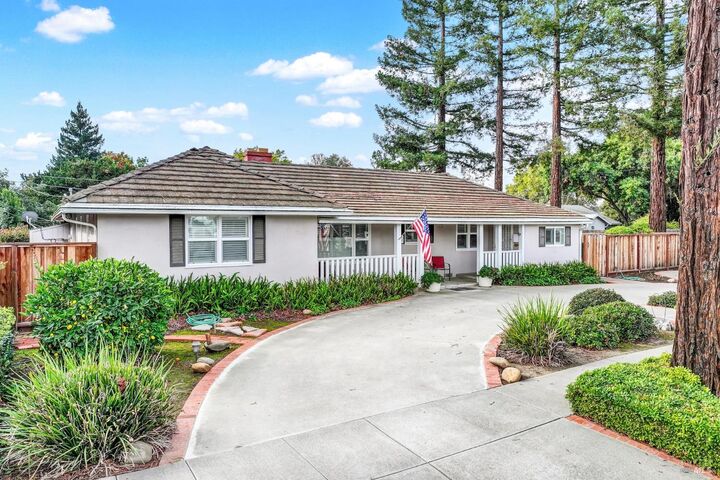 Property Photo:  689 W C Street  CA 95620 