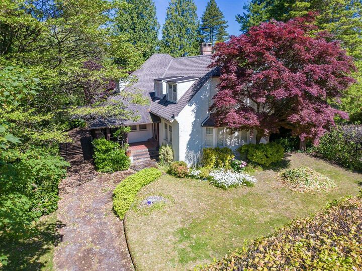 5549 Churchill Street — photo 1