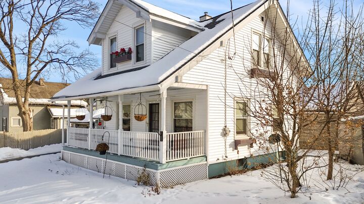 Property Photo:  2 Woodruff Avenue  NY 13901 