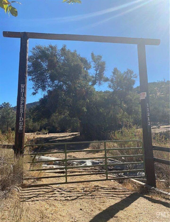 Property Photo:  11212 Back Canyon Road  CA 93518 