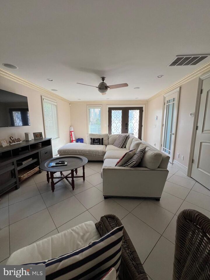 Property Photo:  13 S Clermont Avenue  NJ 08402 