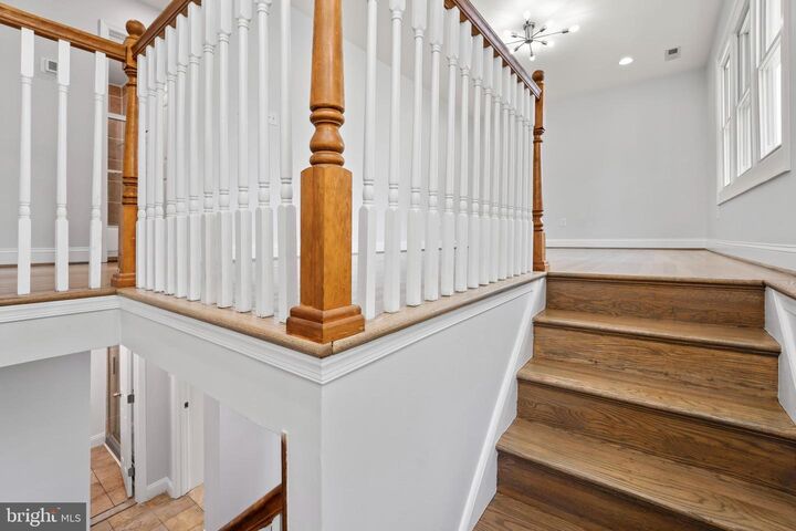 Property Photo:  1612 Florida Avenue  VA 22191 