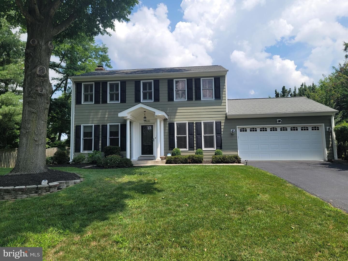 Property Photo:  2600 Seskey Glen Court  VA 20171 