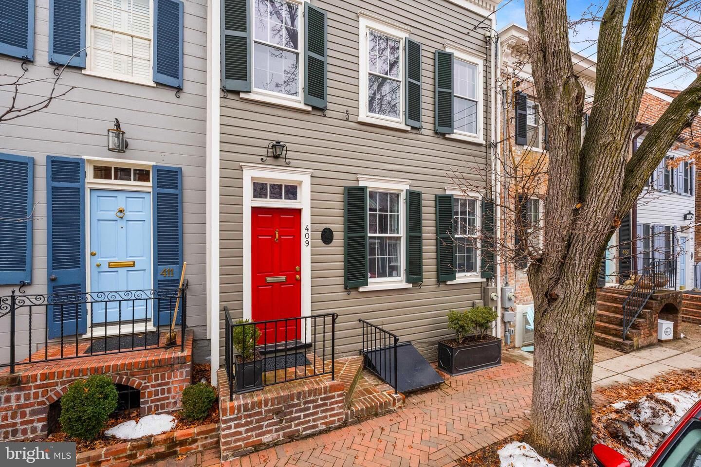 Property Photo:  409 S Lee Street  VA 22314 