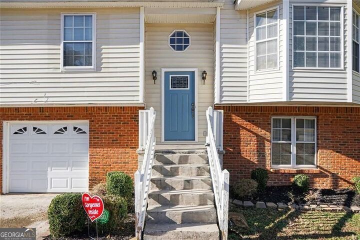 Property Photo:  958 Redan Crescent Drive  GA 30088 