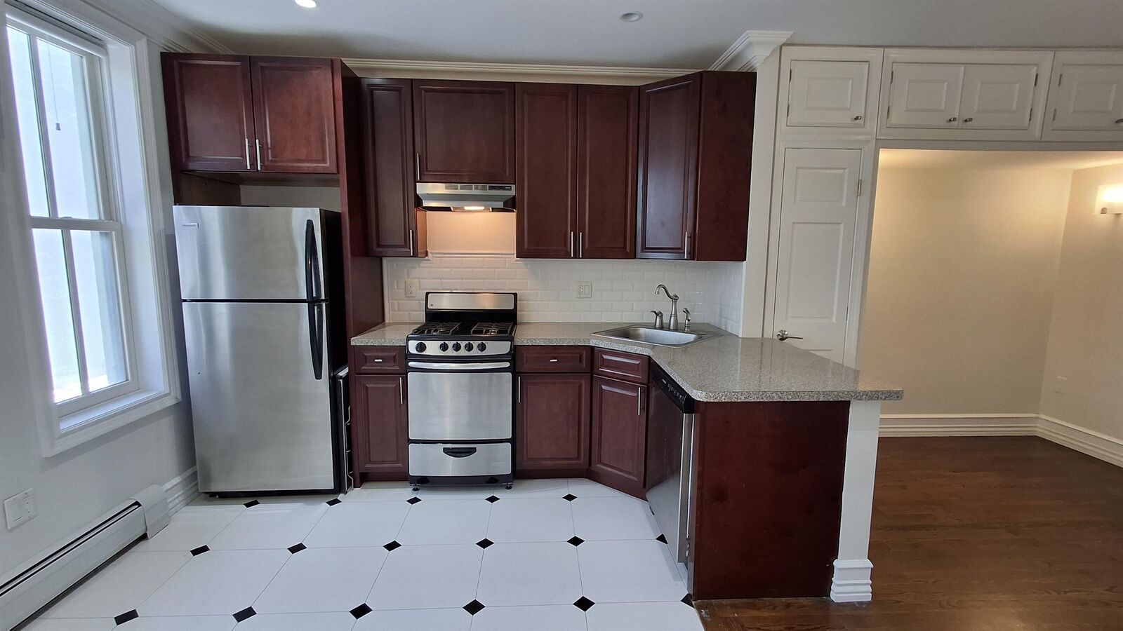 Property Photo:  603 Bloomfield St 3  NJ 07030 
