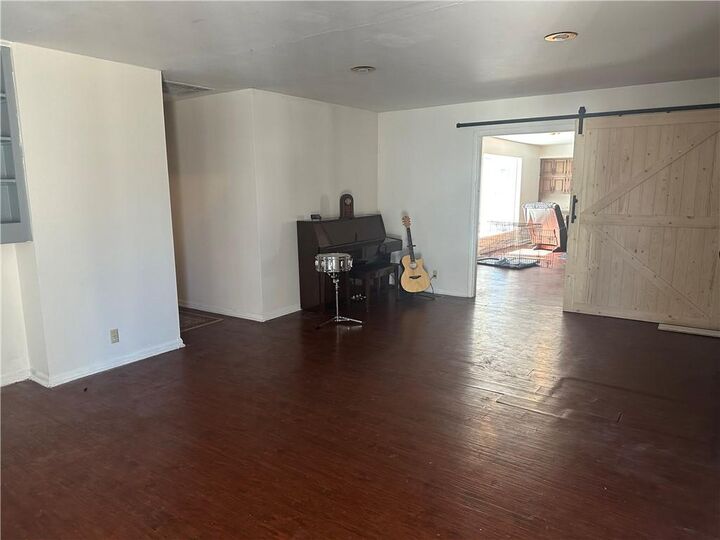 Property Photo:  1335 N 9th Street  KS 67301 