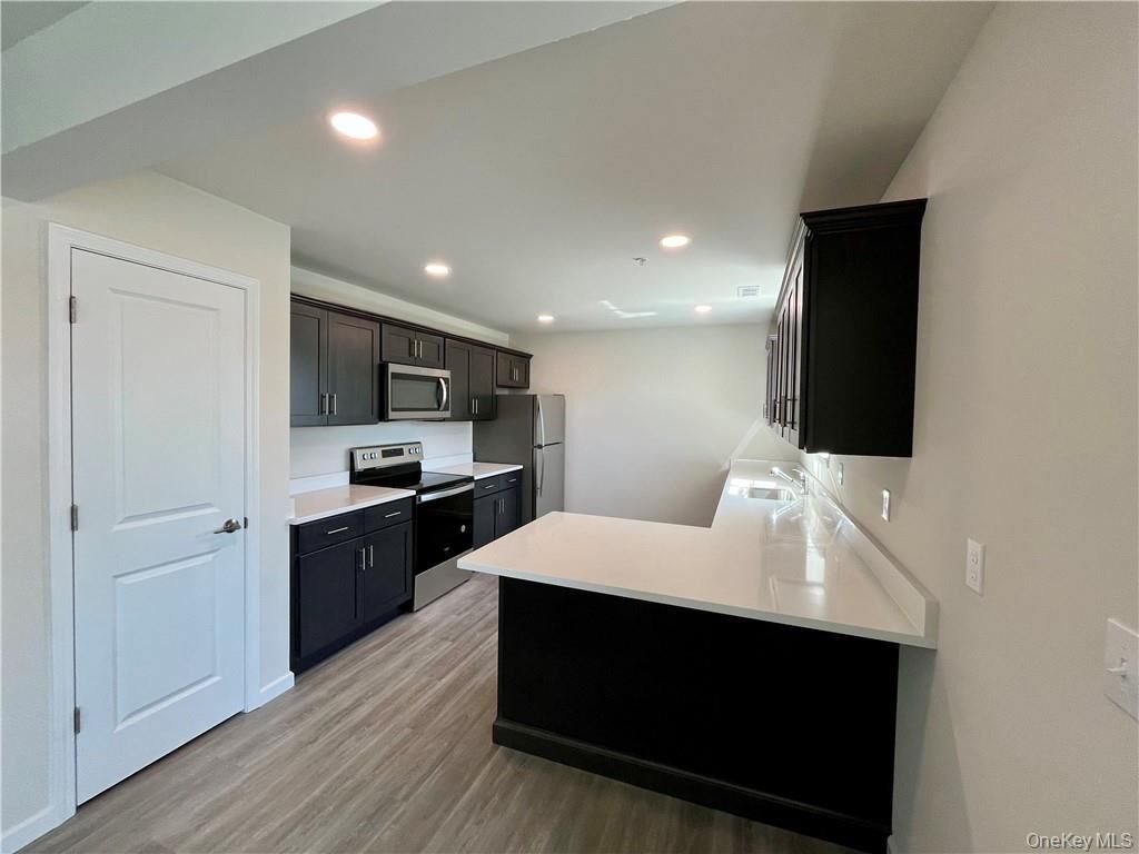 Property Photo:  206 Golf Links Road 626  NY 10940 