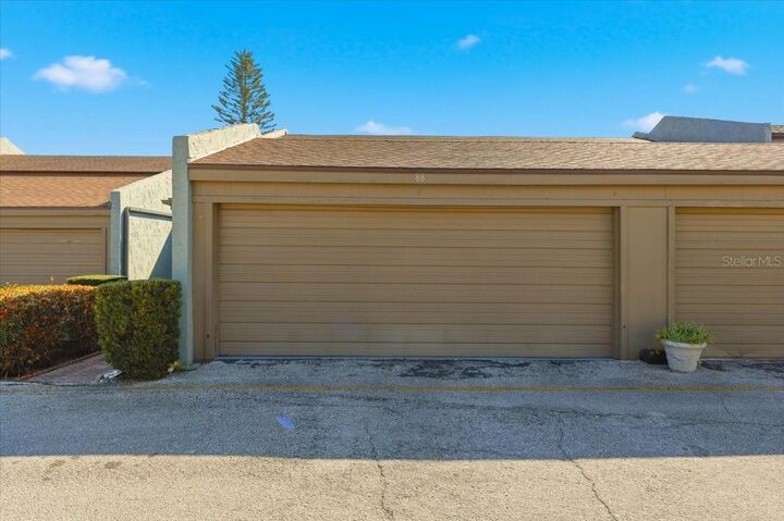 Property Photo:  2500 21st Street NW 88  FL 33881 