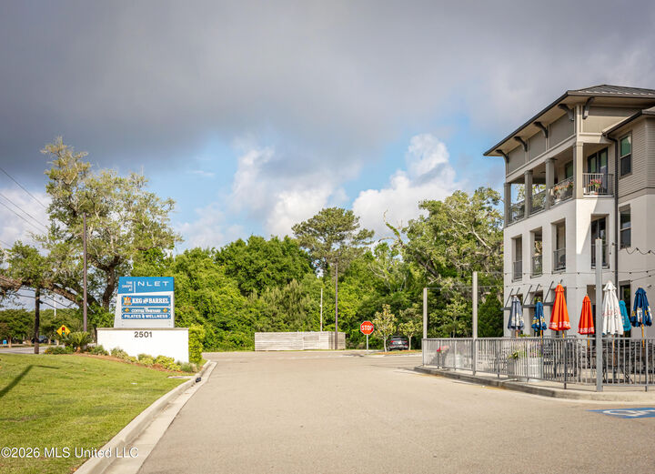Property Photo: 2501 Bienville Boulevard MS 39564