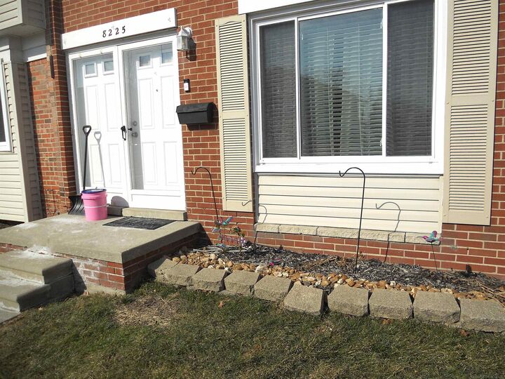 Property Photo:  8225 Dartmouth Avenue  MI 48093 