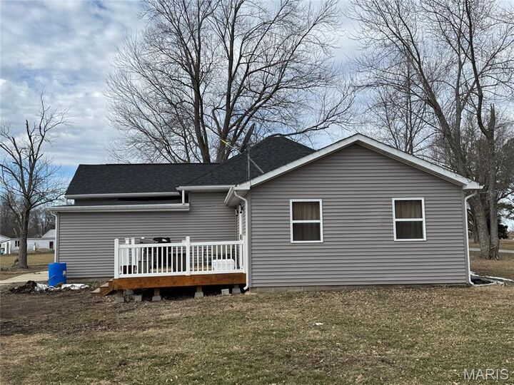 Property Photo: 843 Monroe Street IL 62094