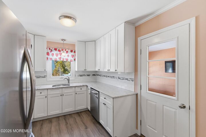 Property Photo:  31 Jericho Road  NJ 08757 