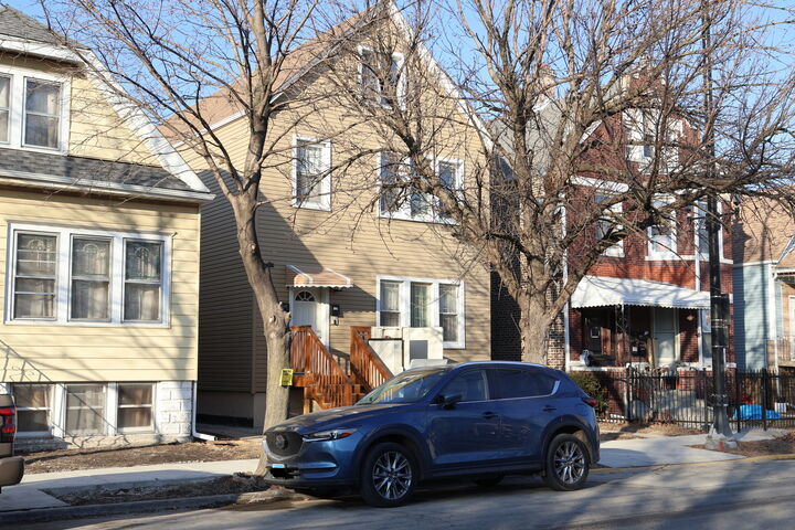 Property Photo:  5222 W 31st Street  IL 60804 