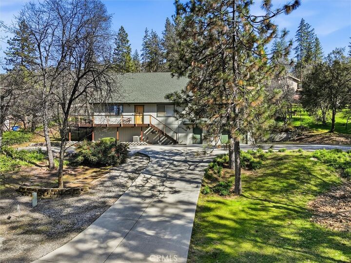 Property Photo:  43149 W Sugar Pine  CA 93644 
