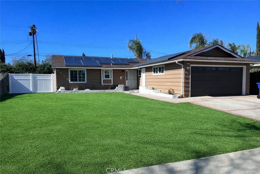 Property Photo:  6229 Platt Avenue  CA 91367 