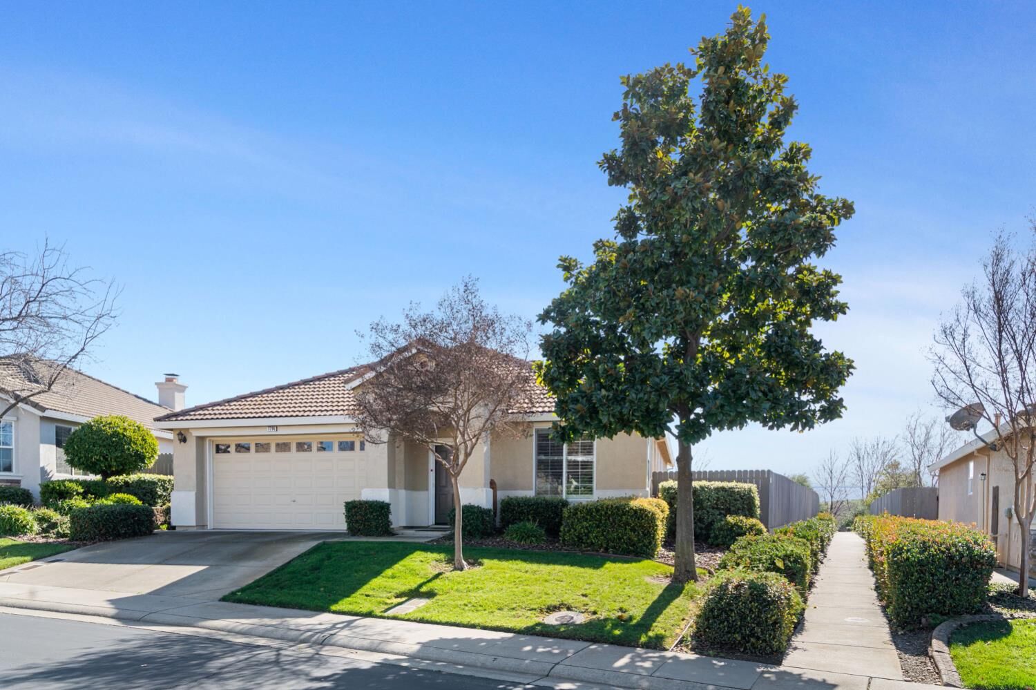 Property Photo:  7714 Briarberry Way  CA 95762 