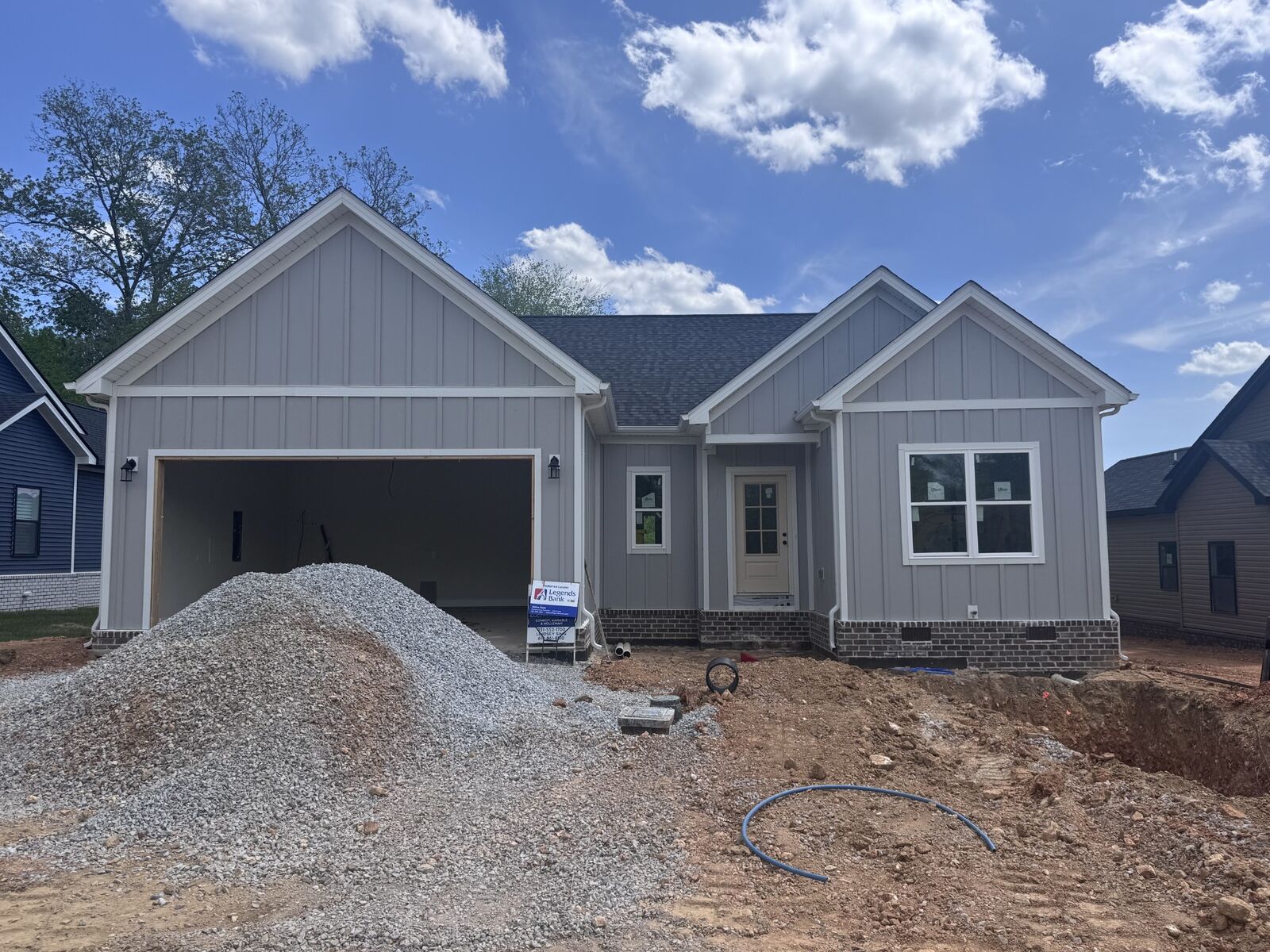 Property Photo:  285 Wayne Hall Rd  TN 37040 