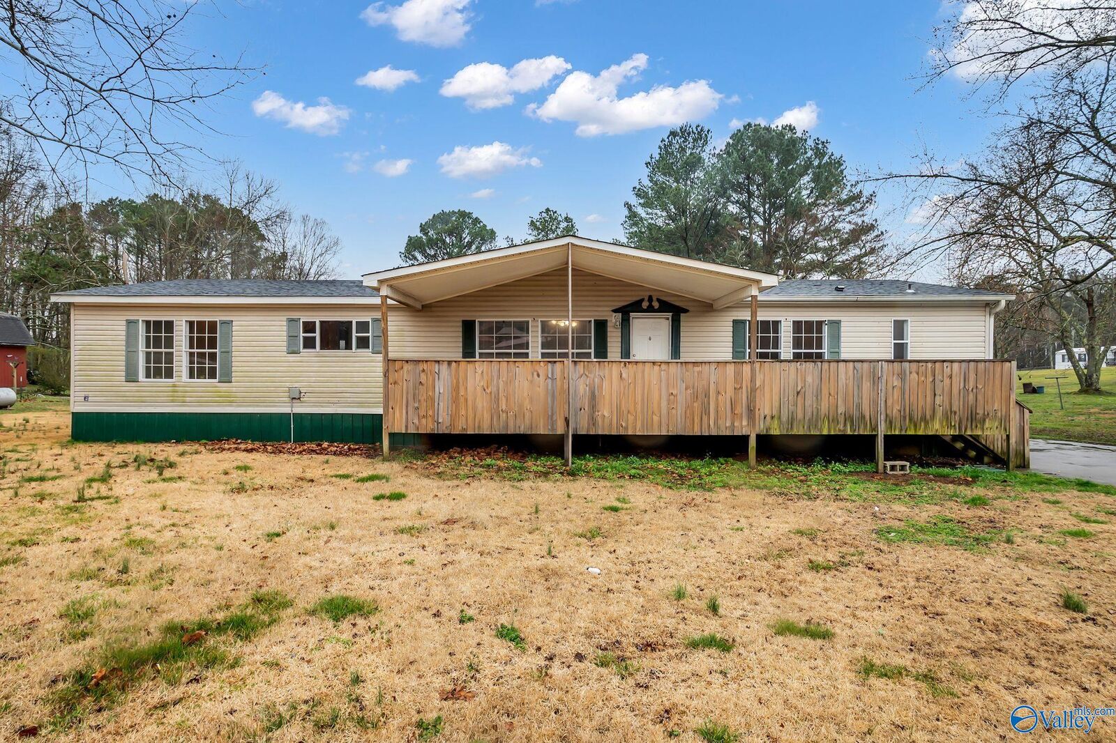 Property Photo:  2308 Charity Lane NW  AL 35750 