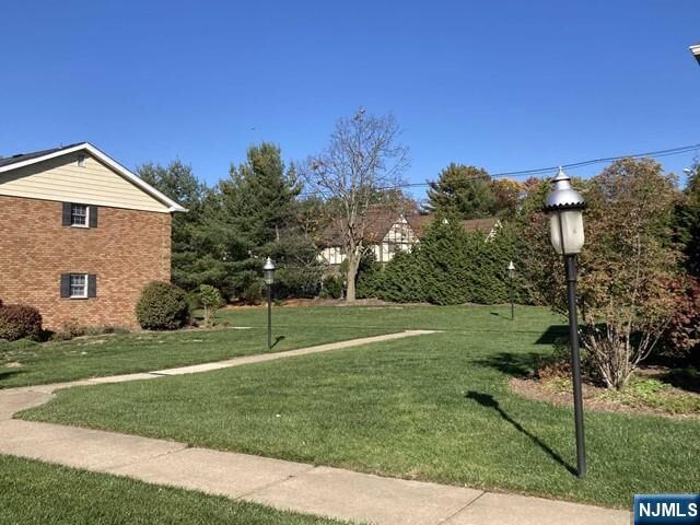 Property Photo:  115 N Franklin Turnpike 5  NJ 07446 