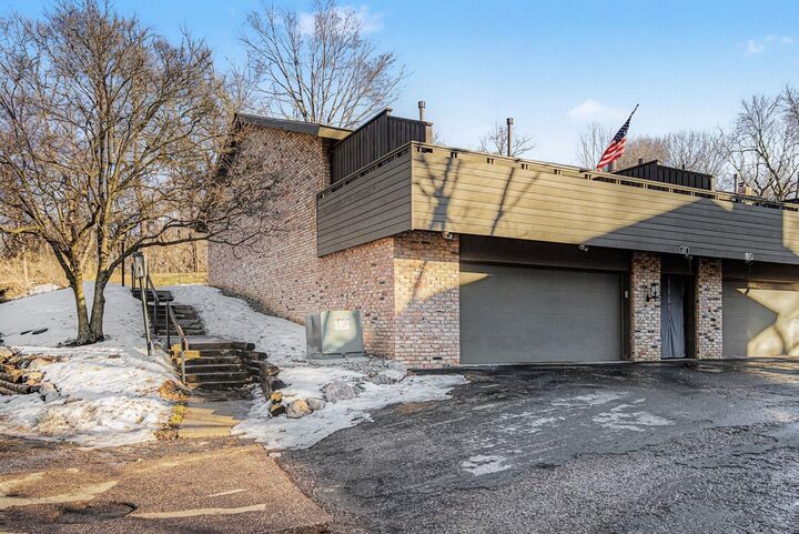 Property Photo:  165 Birnamwood Drive  MN 55337 