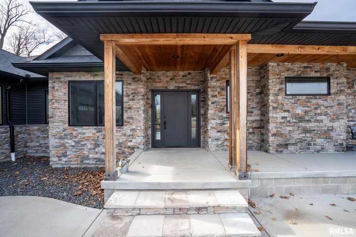 Property Photo:  857 Ariel View Road  IL 62924 