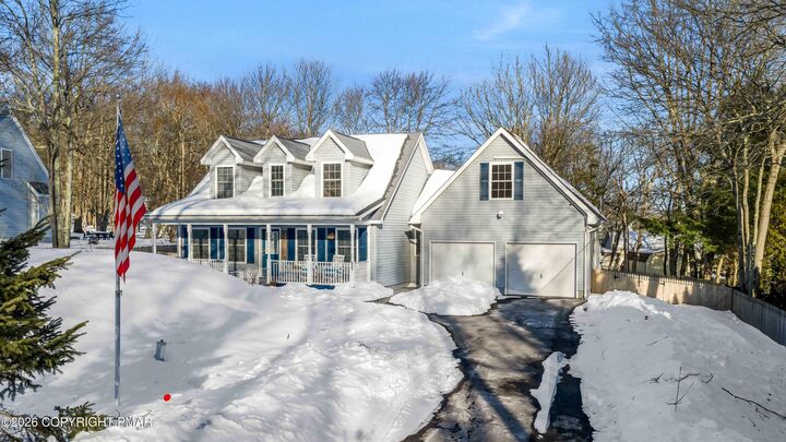 Property Photo: 138 Antler Trail PA 18210