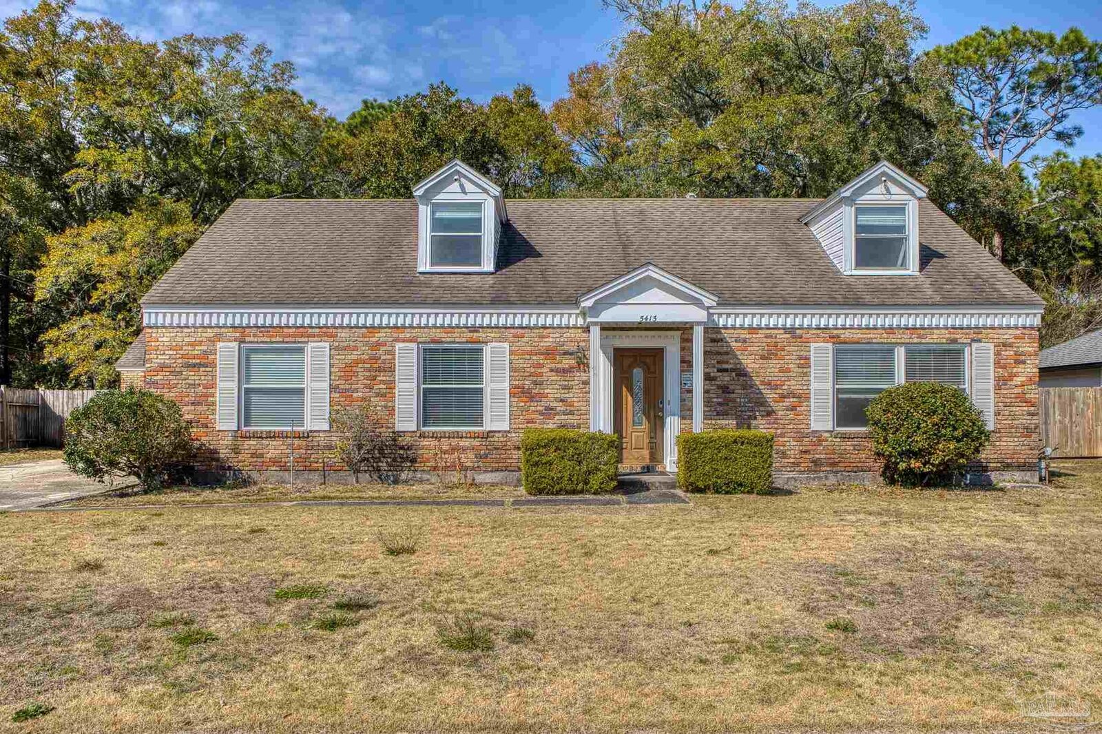 Property Photo:  5415 Hibiscus Rd  FL 32504 