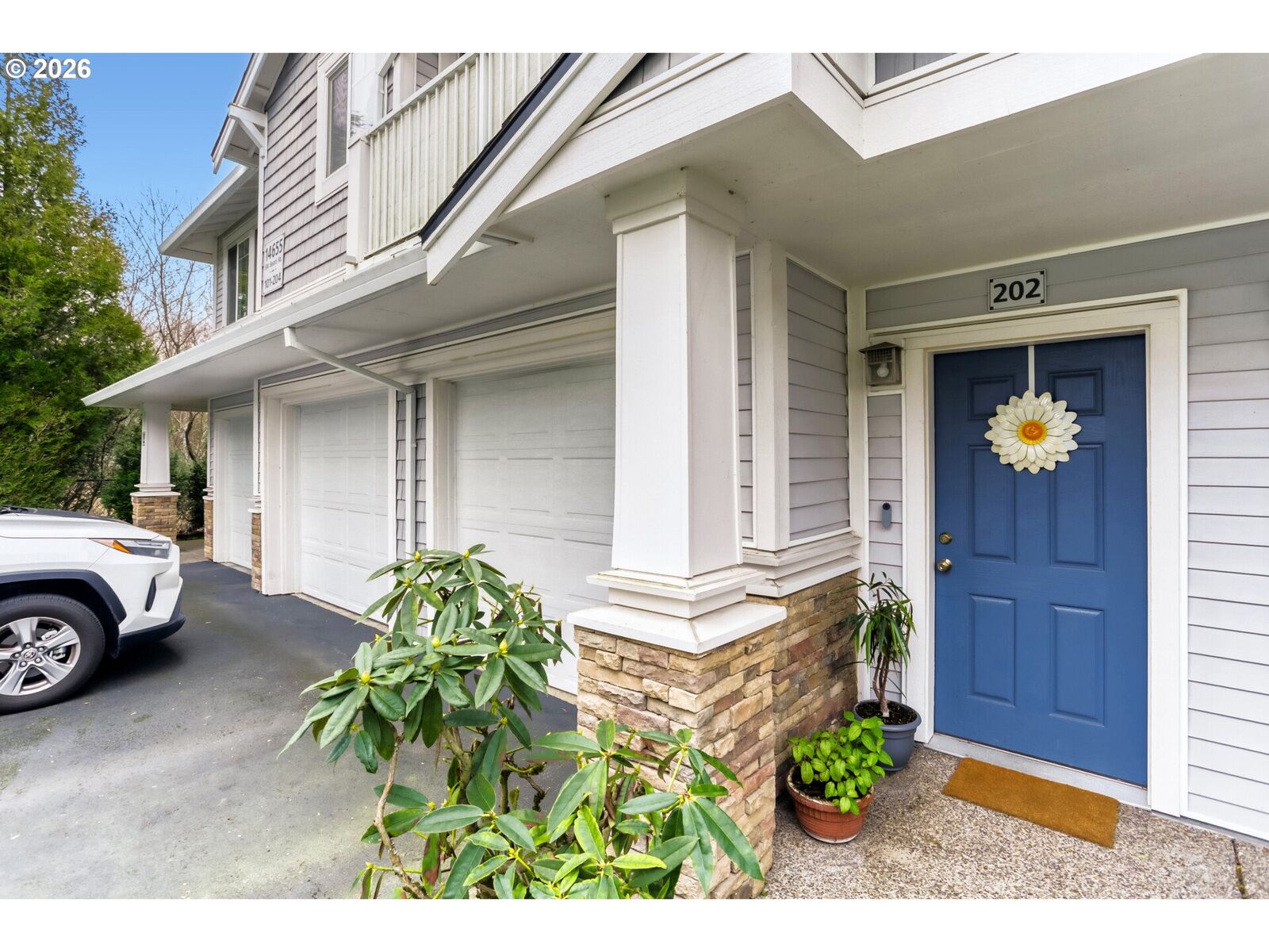 Property Photo:  14655 SW Beard Rd 202  OR 97007 