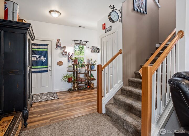 Property Photo: 8121 83rd Place NE WA 98270