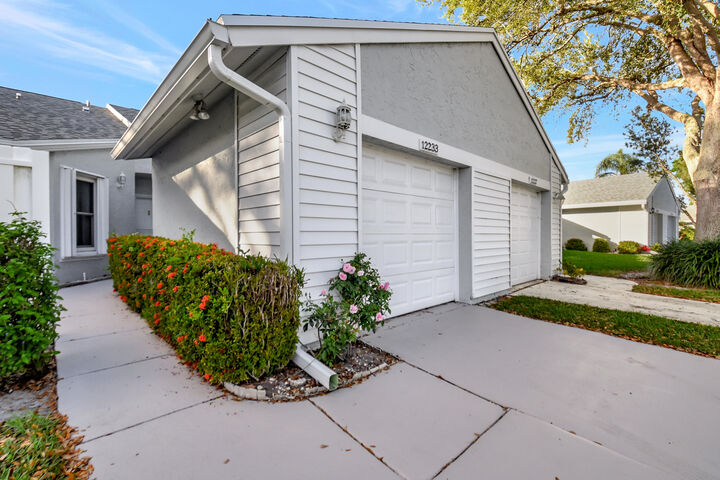 Property Photo:  12233 Country Greens Boulevard  FL 33437 