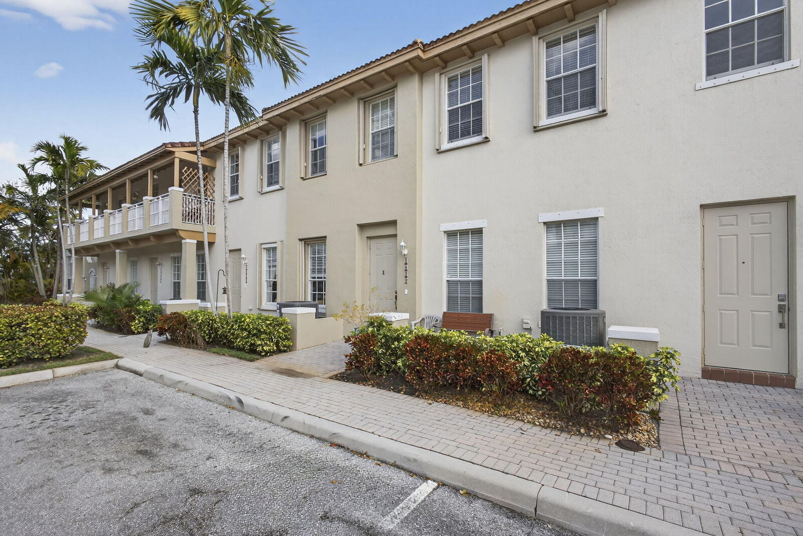 Property Photo: 2520 NW 4th Street FL 33426