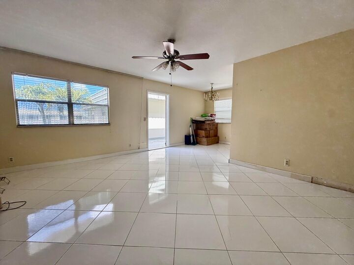 Property Photo:  137 Monaco C  FL 33446 