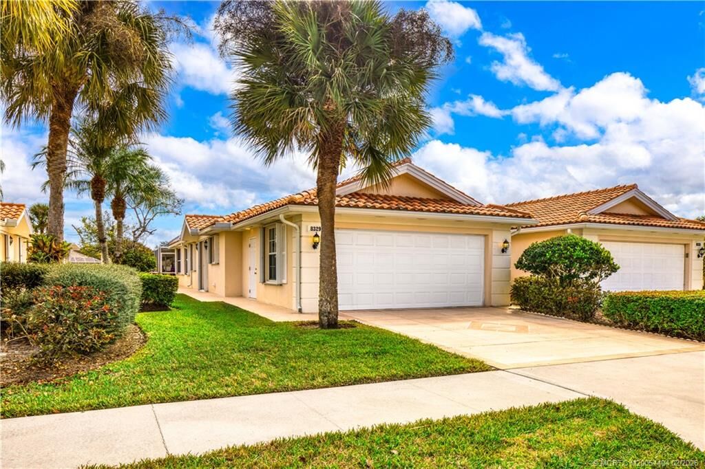 Property Photo:  8329 SE Double Tree Drive  FL 33455 
