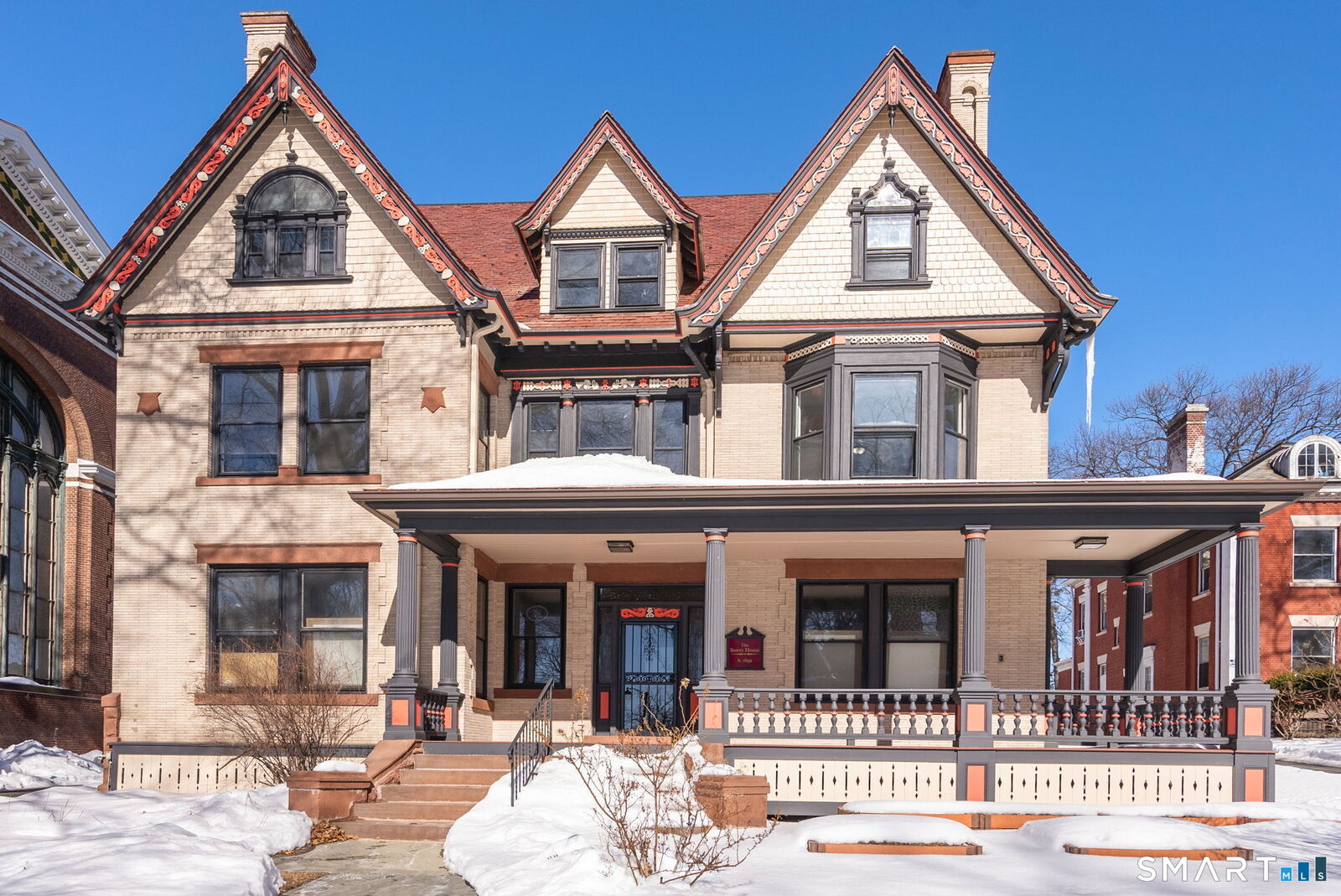 Property Photo:  360 Farmington Avenue 3  CT 06105 